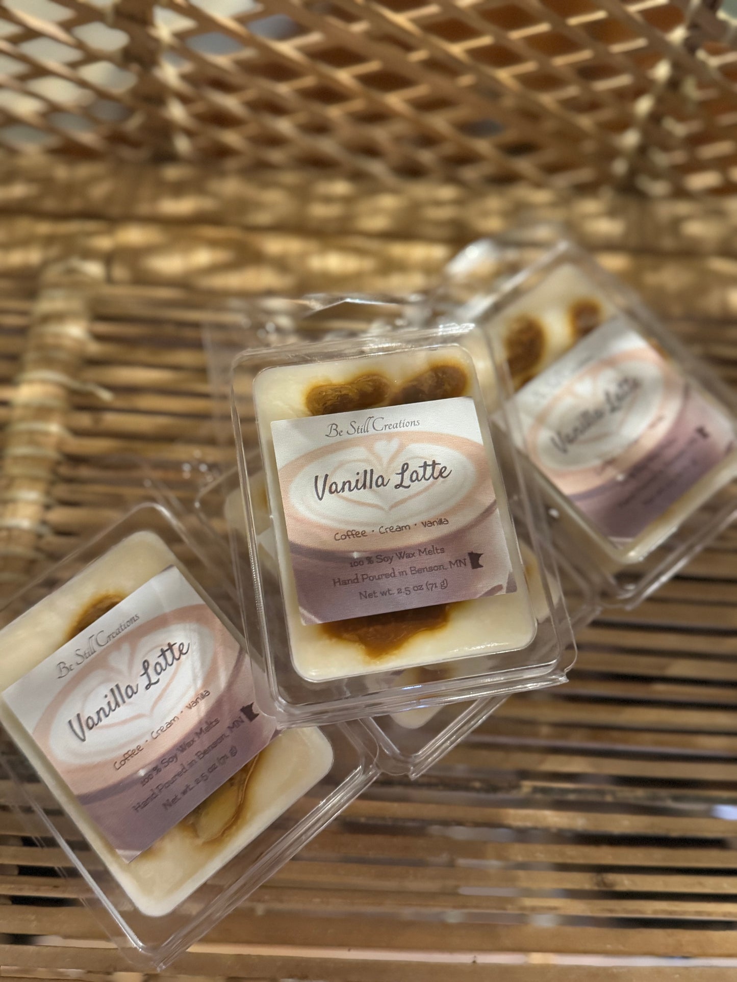 Coffee, cream, vanilla scented soy wax melts. paraffin free