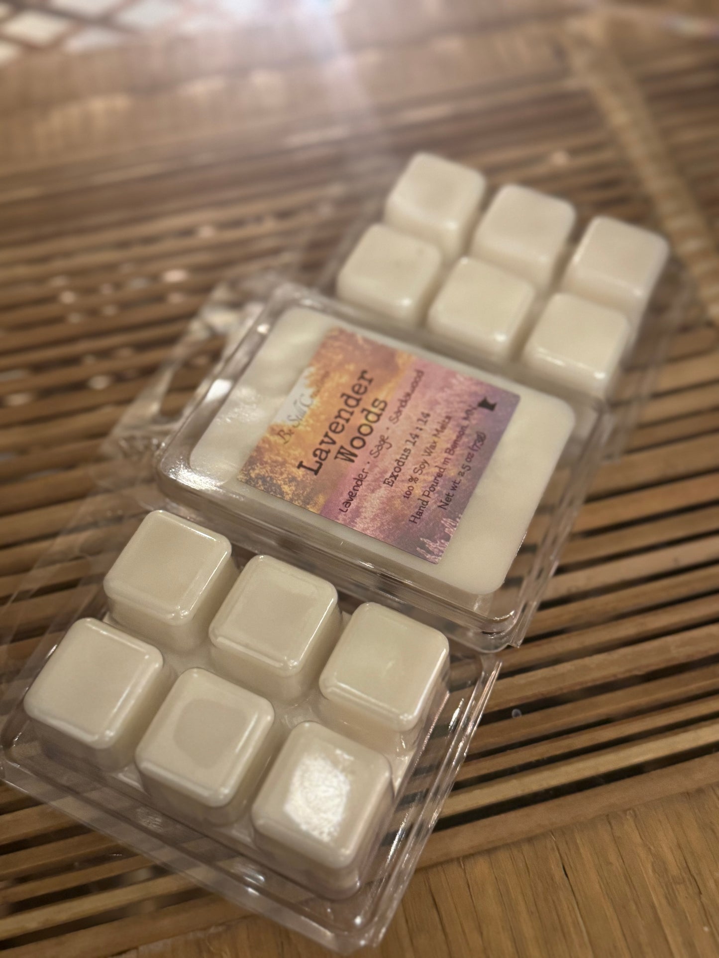 Lavender Woods wax melts detail view showing phthalate-free, pet-friendly soy wax formula