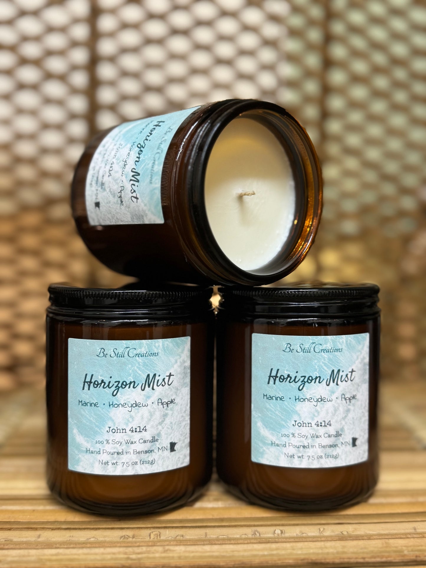 Clean burning 100% soy wax candle. Eco friendly and renewable candle