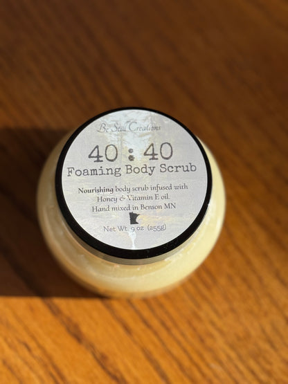 Foaming body scrub for men 